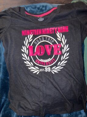 SO Black Tee with Pink & White LOVE Graphic